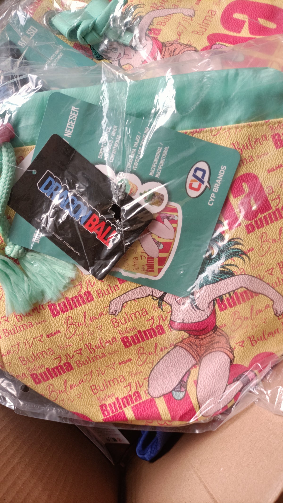 Stock 327 Zaini e Borse Santoro Gorjuss Dragon Ball – Ingrosso Nuovi