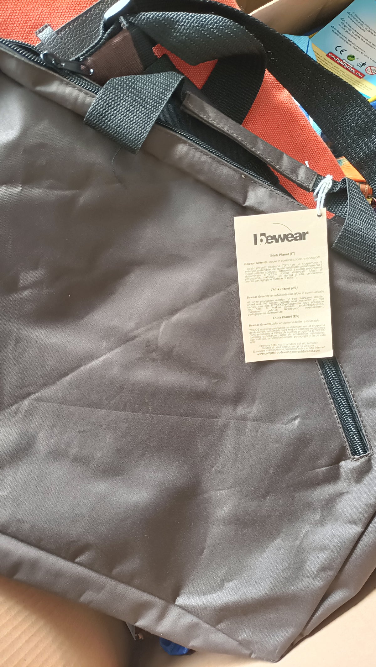 Stock 327 Zaini e Borse Santoro Gorjuss Dragon Ball – Ingrosso Nuovi