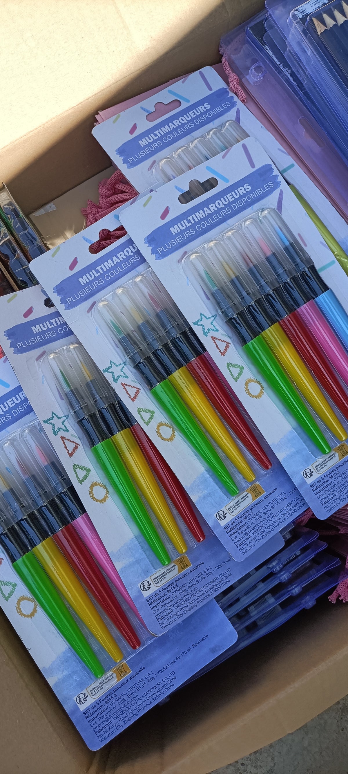 Mega-Stock Cancelleria Creativa Scuola e Licenze – Ingrosso Nuovi