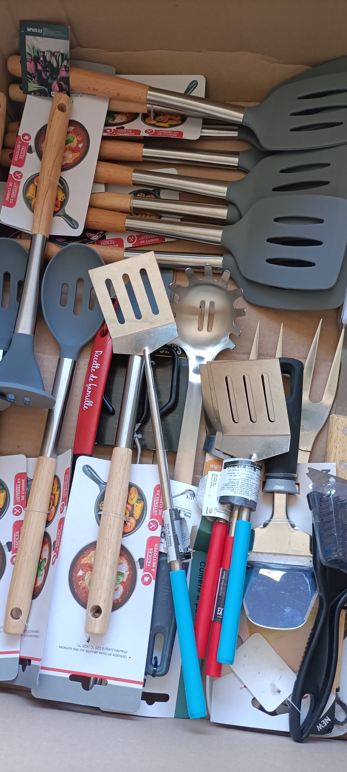 Mega-Stock Casalinghi e Articoli da Cucina Biocatering – Ingrosso Nuovi