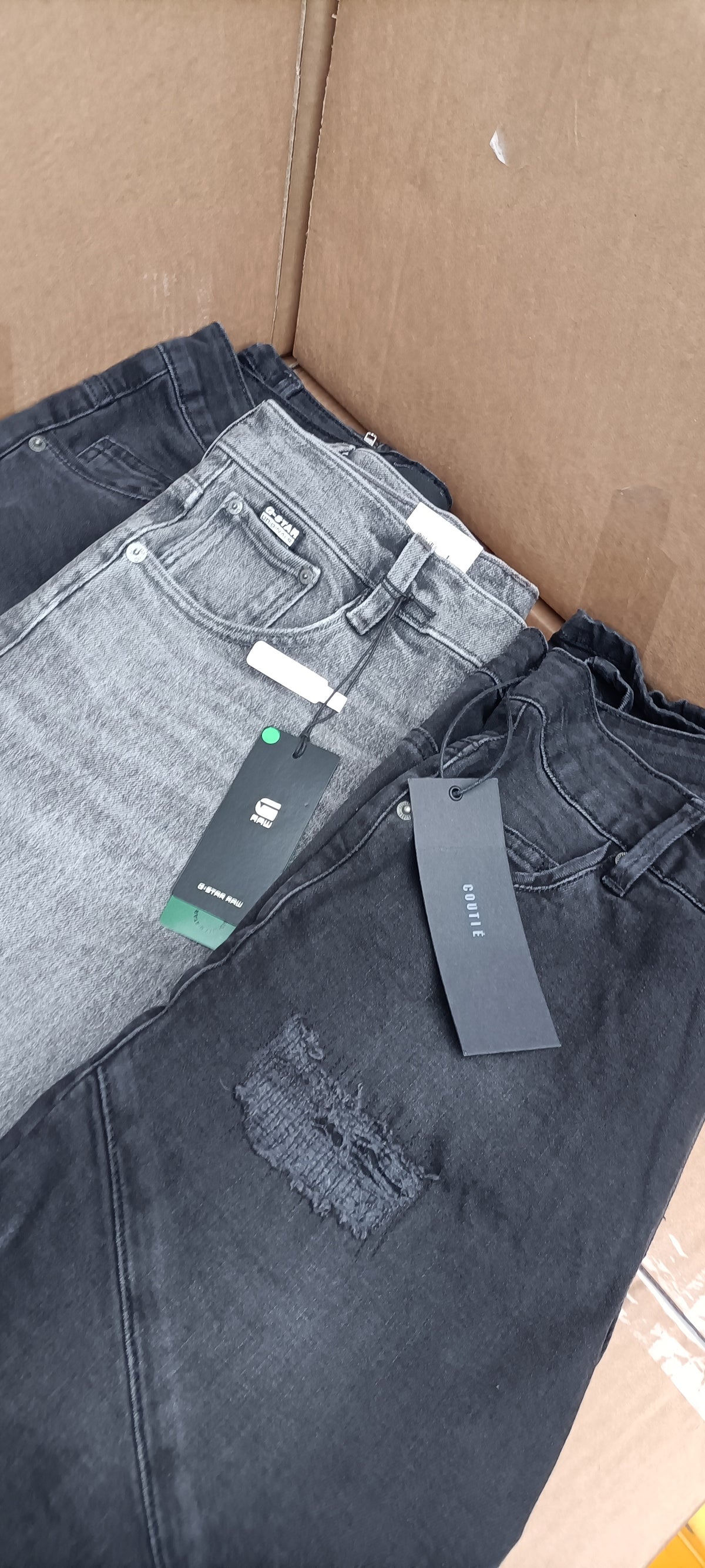 Stock Jeans Casual & Little Big Uomo/Donna - Scatola G18 (29 Pezzi Tutto Incluso)