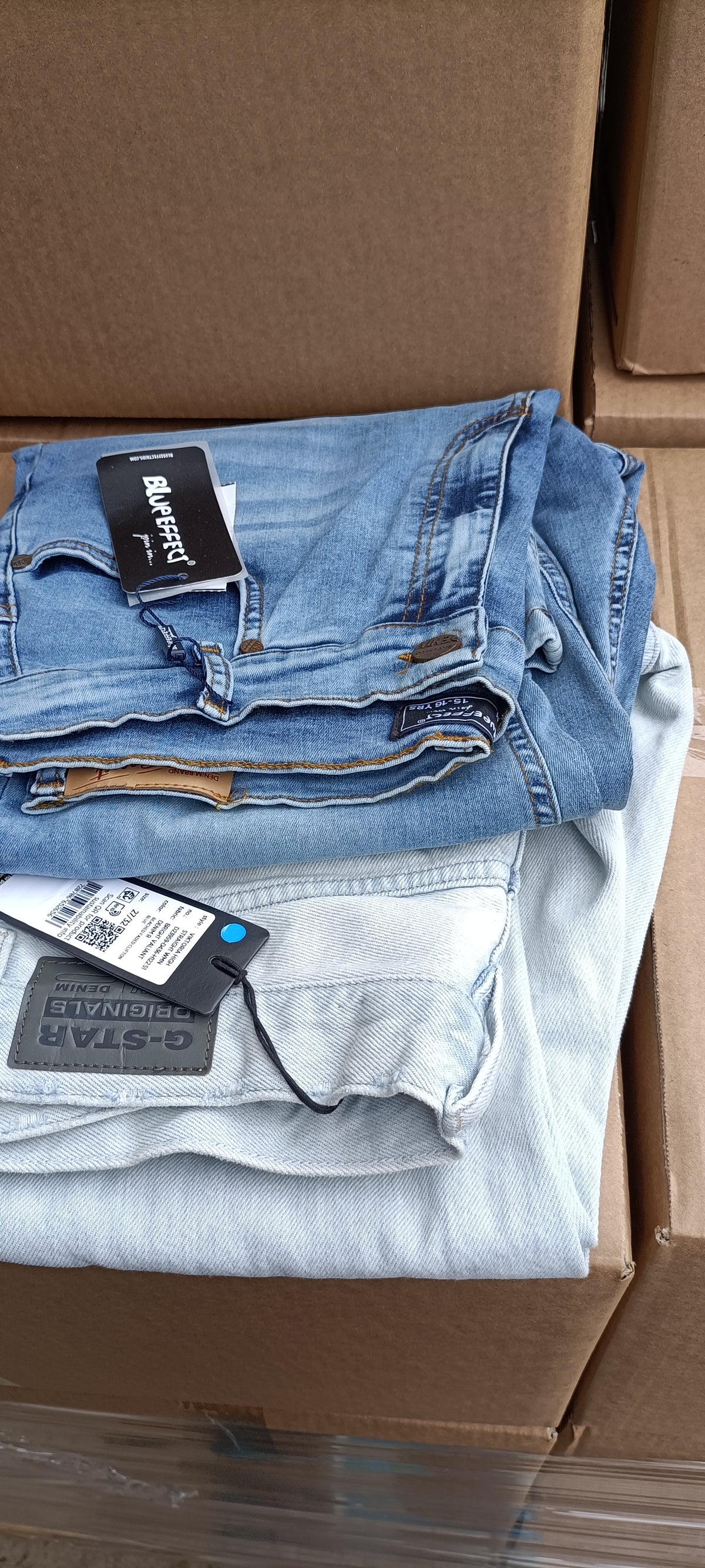 Stock Jeans Top Brand & G-Star RAW - Scatola G19 (33 Pezzi Tutto Incluso)