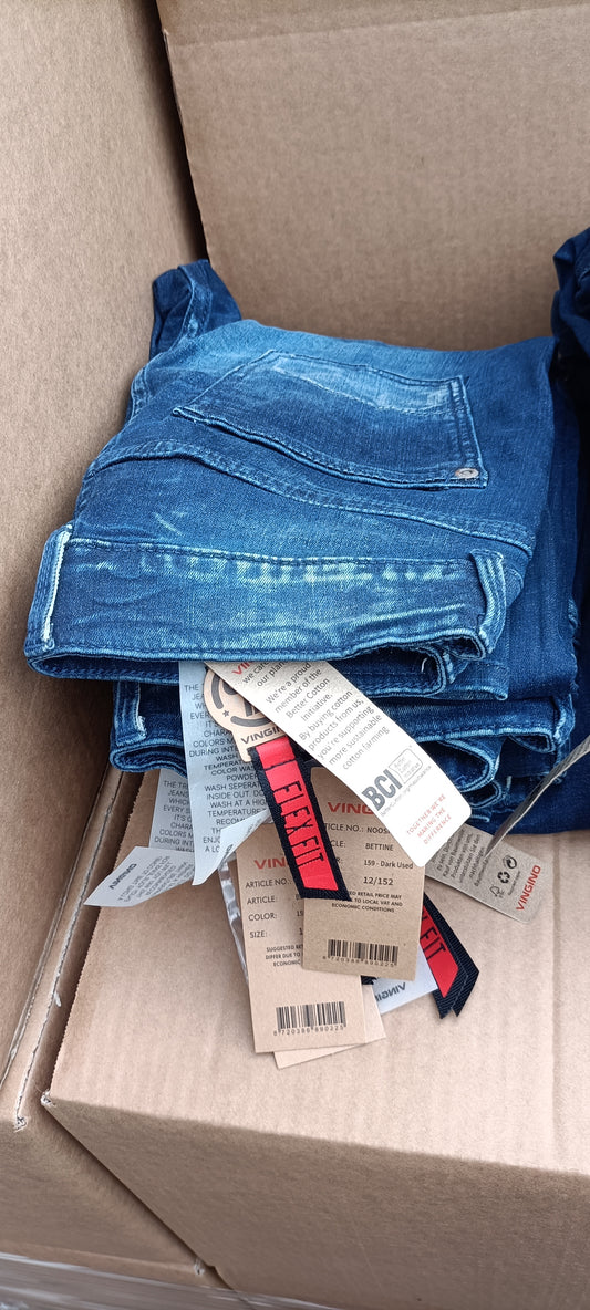 Stock Premium Jeans Bambino brand Vingino & Yang - Scatola G20 (49 Pezzi Tutto Incluso)