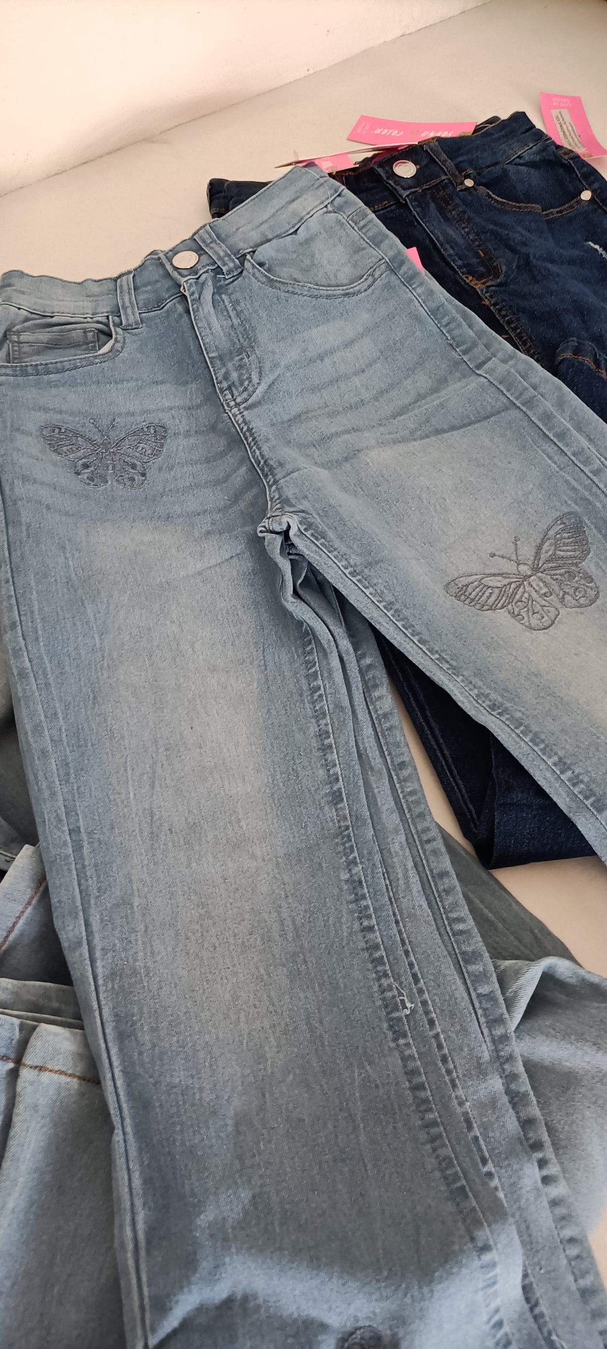 Stock Premium Jeans Bambino brand Vingino & Yang - Scatola G20 (49 Pezzi Tutto Incluso)
