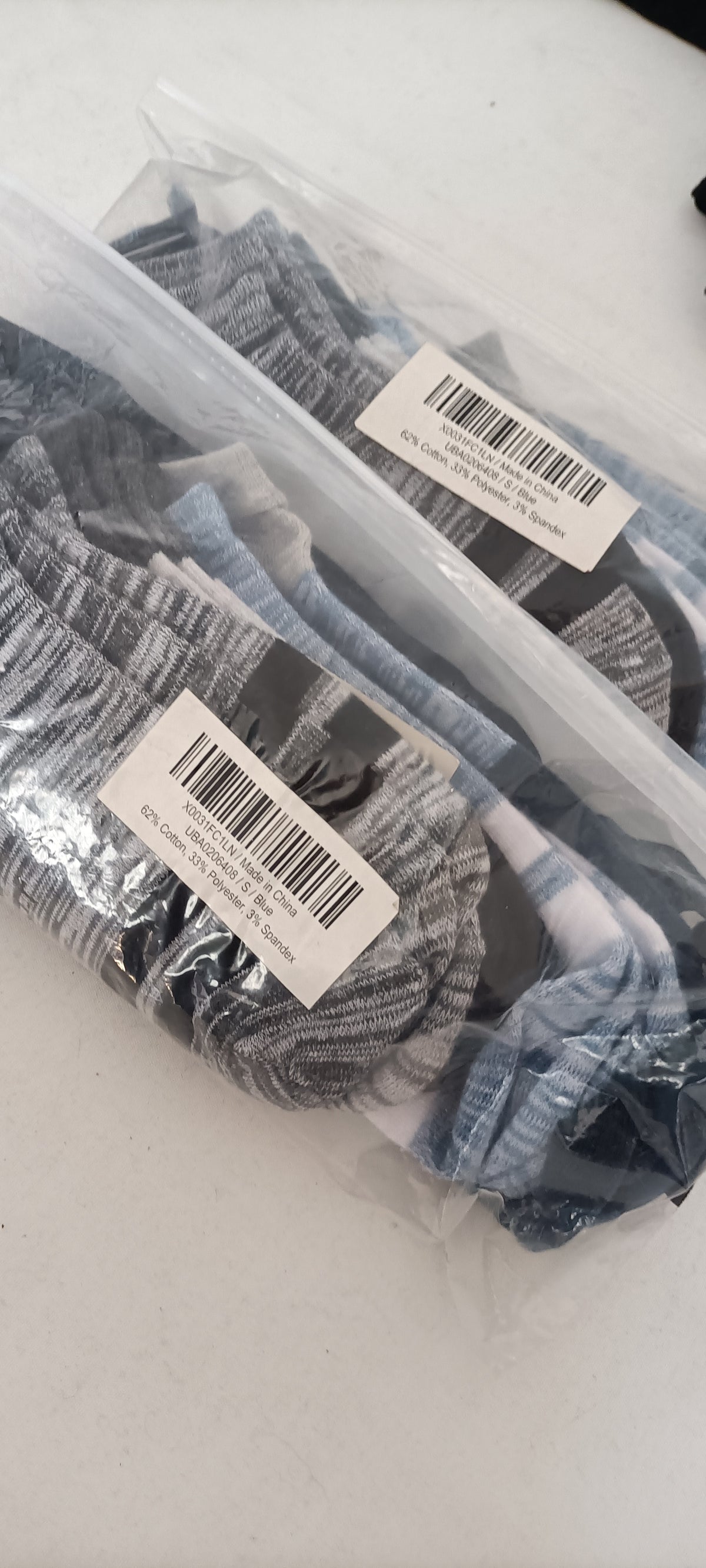 Lotto Calzetteria Mista Uomo/Donna Brand Assortiti - Scatola G23 (196 pz) - SPEDIZIONE GRATUITA