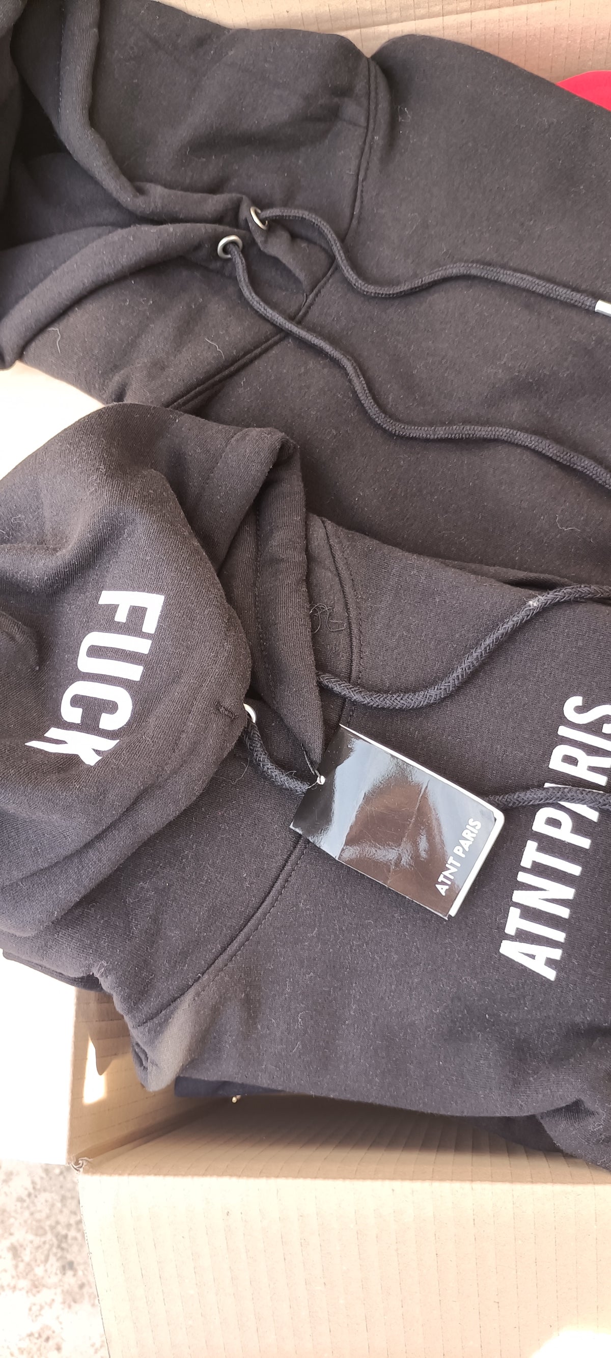 Lotto Stock Felpe con Cappuccio Brand Streetwear Internazionali - Scatola G33 (16 pz) - SPEDIZIONE GRATUITA
