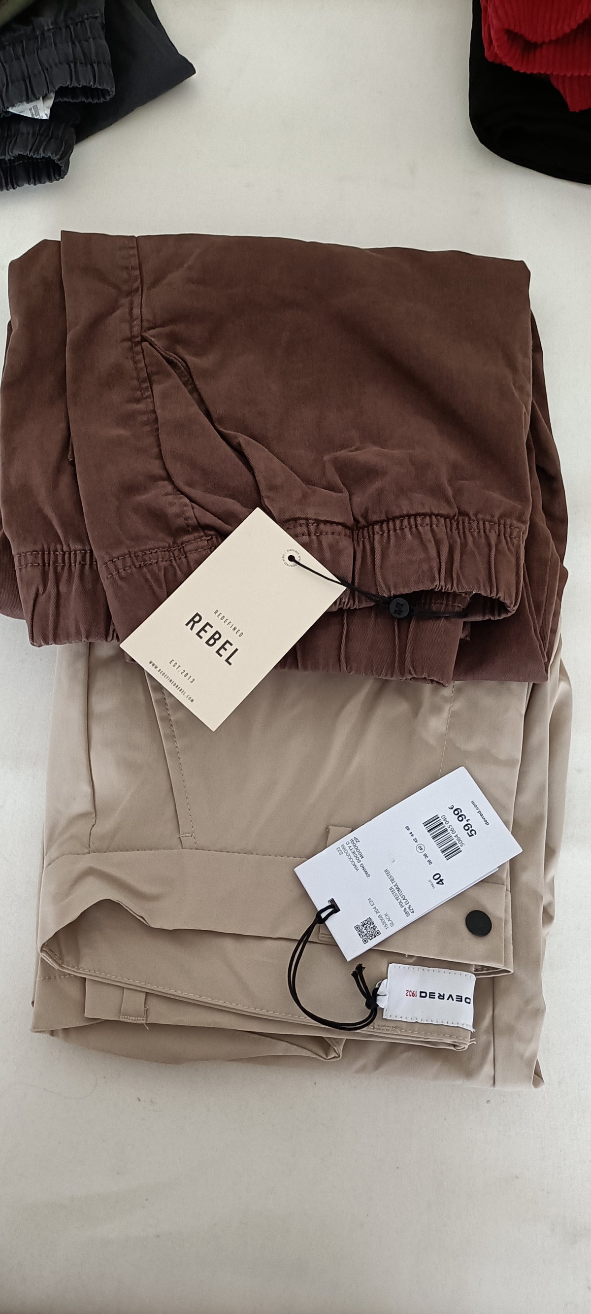 Lotto Stock Pantaloni e Leggings Misti Brand Assortiti - Scatola G40 (48 pz) - SPEDIZIONE GRATUITA