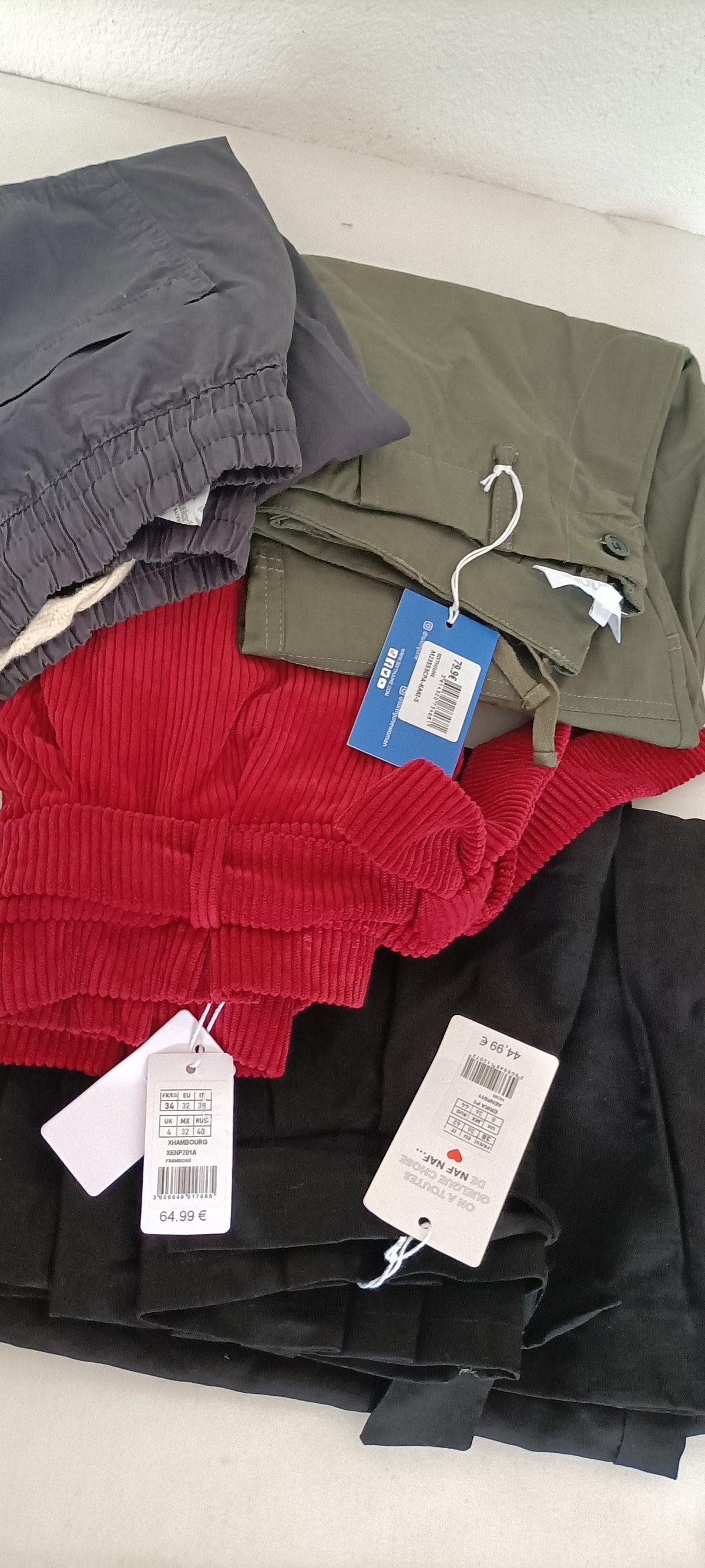 Lotto Stock Pantaloni e Leggings Misti Brand Assortiti - Scatola G40 (48 pz) - SPEDIZIONE GRATUITA