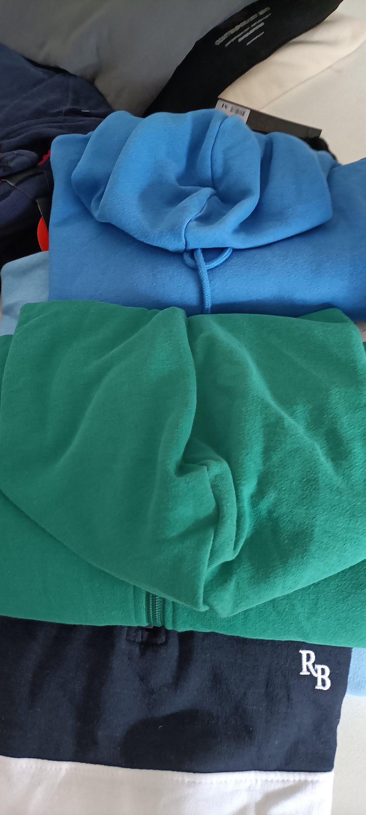 Lotto Stock Felpe Miste Uomo/Donna Brand Assortiti - Scatola G42 (21 pz) - SPEDIZIONE GRATUITA