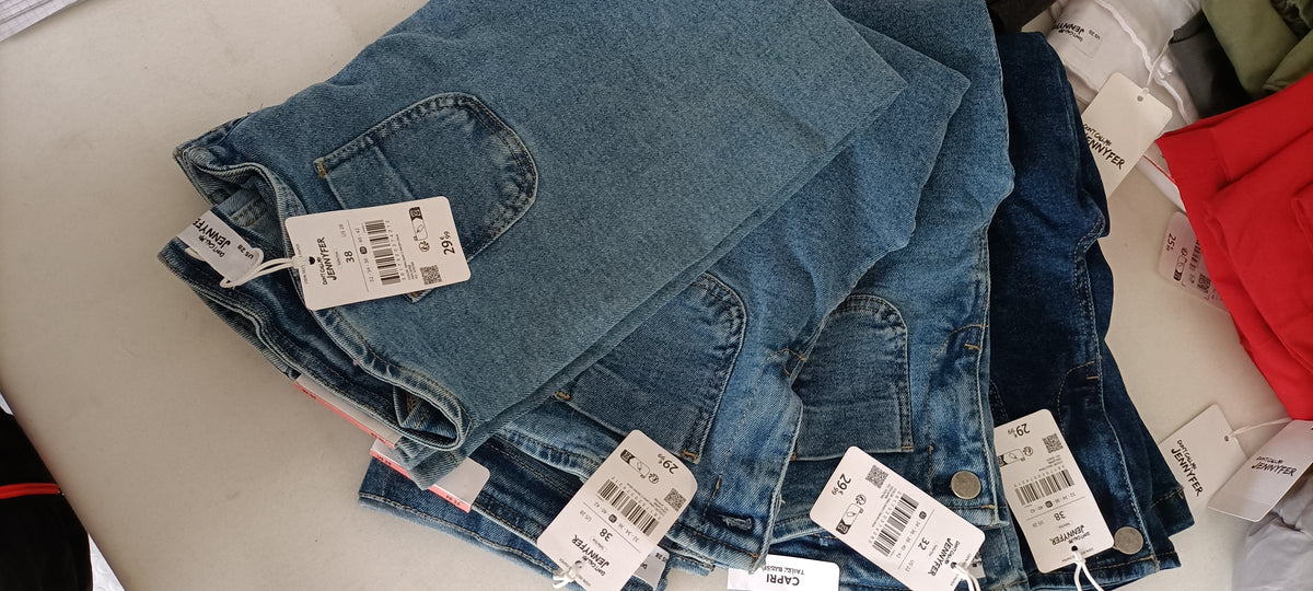 Lotto Stock Pantaloni, Jeans e Gonne Jennyfer - Scatola G43 (59 pz) - SPEDIZIONE GRATUITA